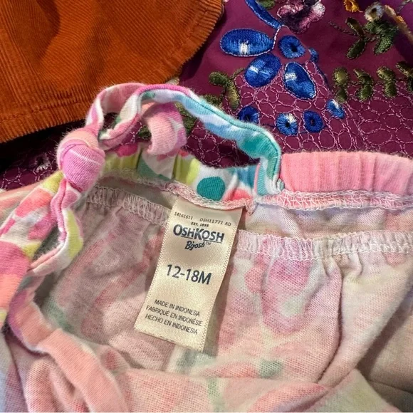 23 piece spring summer 12M girls bundle - Picture 14 of 16